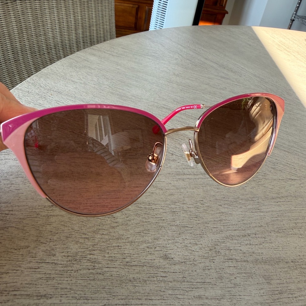 Kate Spade Sunglasses New in Case